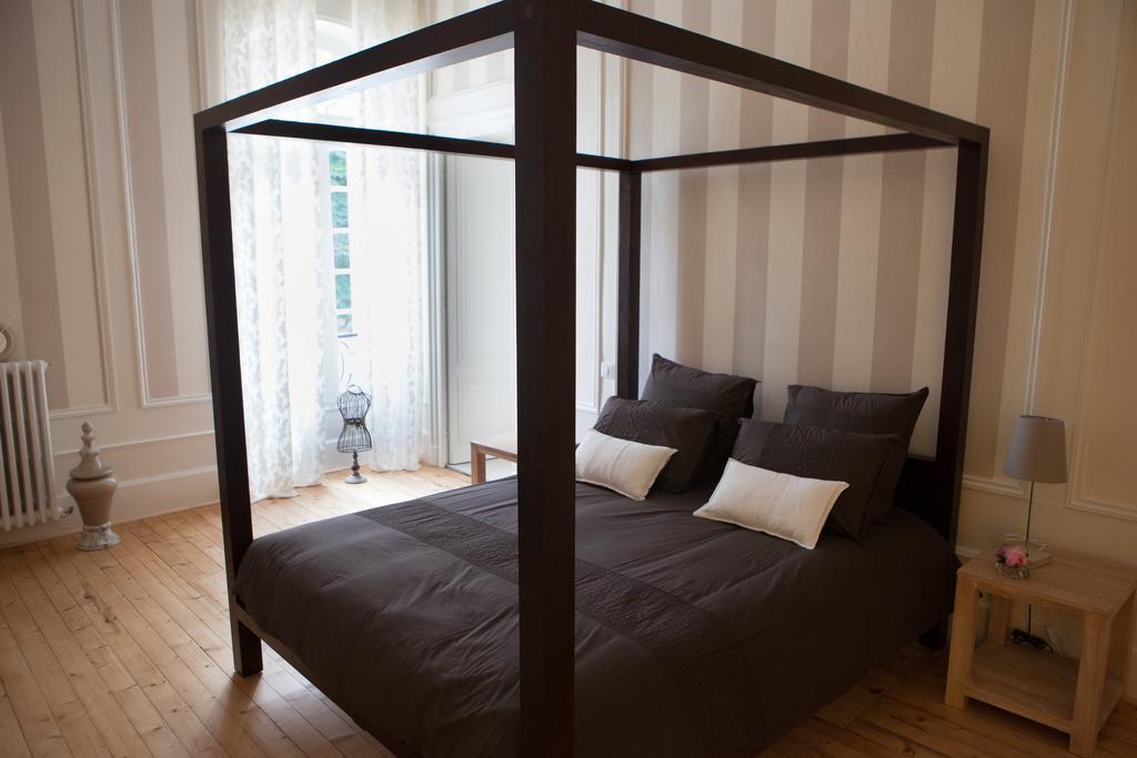 Chambres D'Hotes La Chartreuse Des Eyres Podensac Номер фото