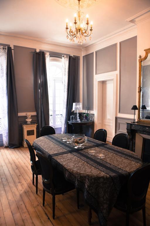 Chambres D'Hotes La Chartreuse Des Eyres Podensac Екстер'єр фото